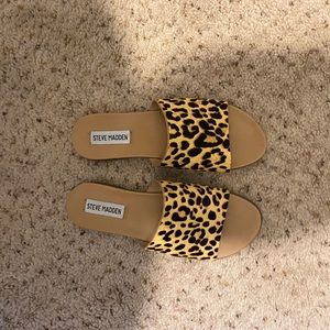 Steve Madden Karolyn Flat Sandals size 6.5